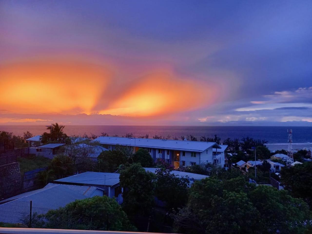 Appart Lumineux Vue Mer Leu Emra Saint-Leu Kültér fotó